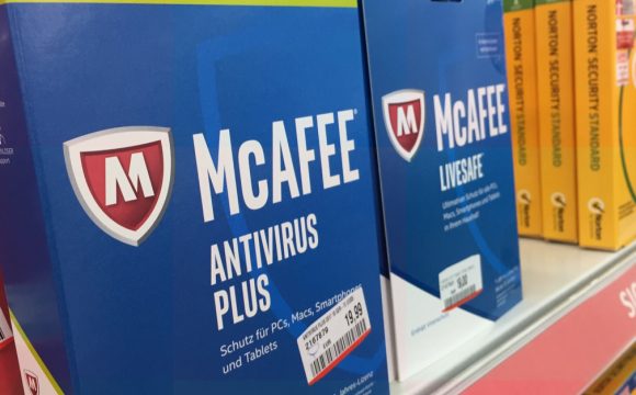 McAfee Lifesafe Review - Expert Opinion